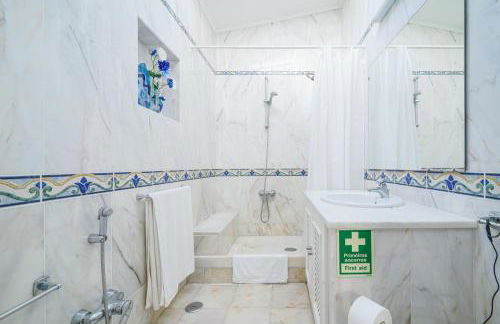 The Marble Villa by MOJE Holiday - Foto 19