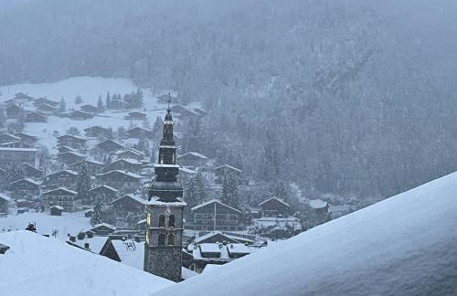 Duplex skis aux pieds centre village - 6 couchages - 2 salles de bain - Foto 4