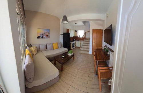 Irene's Maisonette at Rafaella Resort - Foto 10