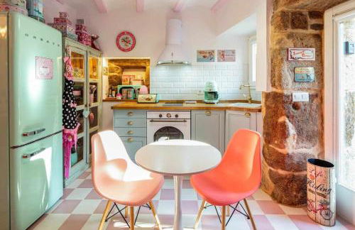 La Suite Años 50 La casa Barbie, bañera y chimenea de leña - Foto 2