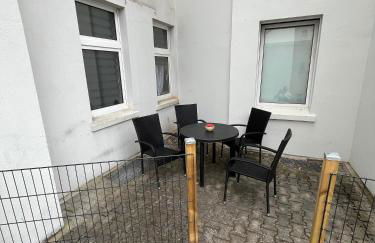 Best Preis Stadtperle 1- Stadtzentrum Wittenberge Modernes Ambiente max 3 Personen Einzelzimmer voll ausgestattet mit MagentaTV, WLAN, Waschmaschine - Foto 22