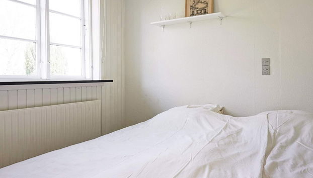 6 Person Holiday Home in Aakirkeby - Foto 4, Habitación