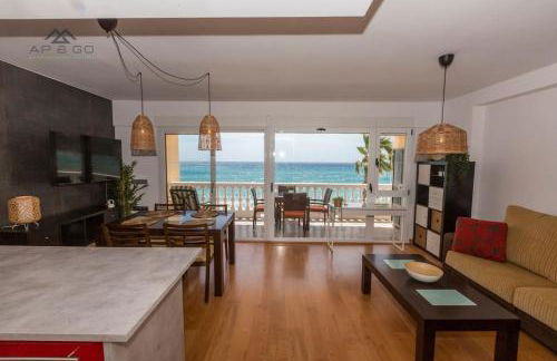 Castillo Beachfront SeaViews - Photo 6