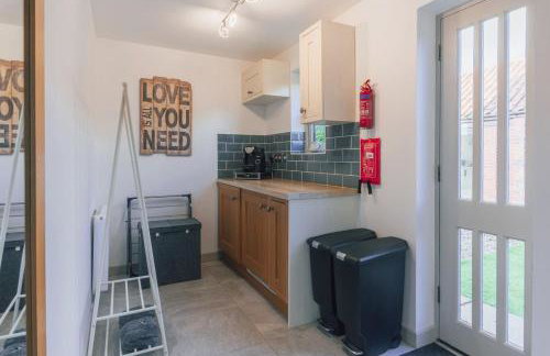 Meadow Barn - dog freindly barn sleeping 6 in Edinghtorpe, Norfolk - Foto 20