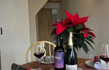 Cottage nestled in the heart of a stunning Suffolk Village - Foto 3