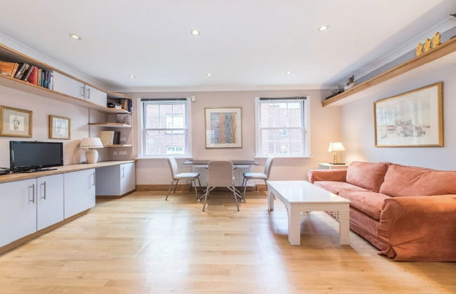 Beautiful 1 Bedroom Apartment in Victoria - Foto 1