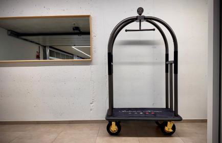 SalvatoreHomes - Luxurious Dreamview Waterfront Apartment in Torri del Benaco with Pool - Casa Azura - a 5 Star Luxury Collection at Lake Garda - Foto 50