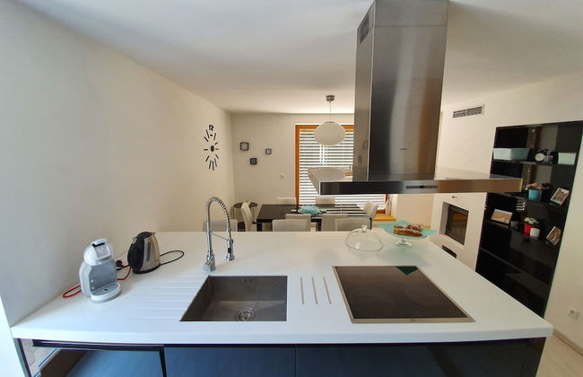 Luxury Private Villa with Pool - Foto 30