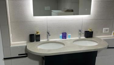 Villa Lidia & Attico degli artisti, free pets , giardino recintato e attrezzato - Foto 2