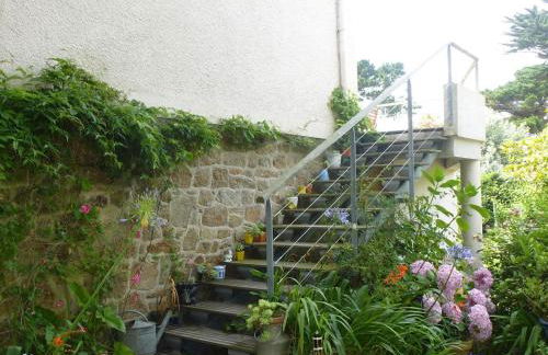 Holiday Flat With sea and Garden View, Just 400m From the Beach in Port-blanc - Foto 9