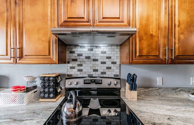 A Large Tropical 7 Bedroom Estate by RedAwning - Foto 20