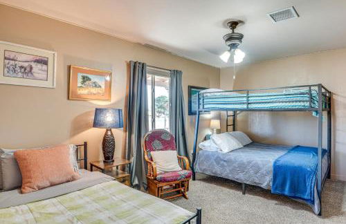 Elfrida Home with Yard and Fire Pit 14 Mi to Wineries - Foto 12