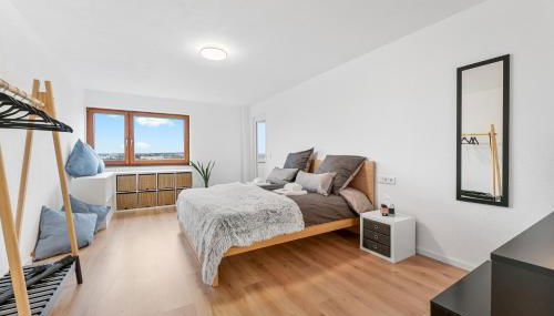 Stilvolle Suite mit Weitblick & Parkplatz - Foto 3