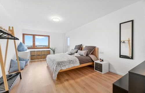 Stilvolle Suite mit Weitblick & Parkplatz - Foto 3