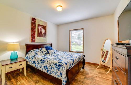 Beachside Living! Family Retreat on Oneida Lake - Photo 13