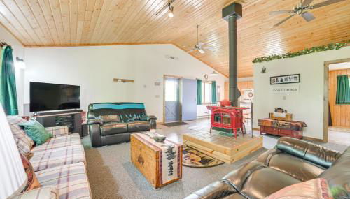 Michigan Retreat on 10 Acres Hike, Fish and Explore - Foto 4