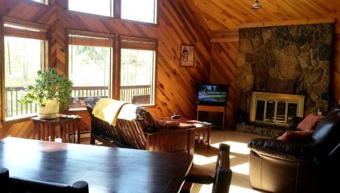 Cabin Rental with Hot Tub in the New River Gorge Region of West Virginia - Foto 2