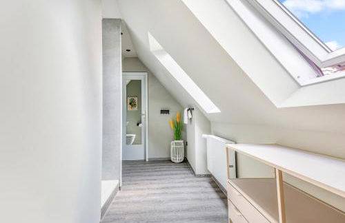 XZLLENZ Modern S-Bahn Smart-TV Küche Parken Wellbeing - Foto 22