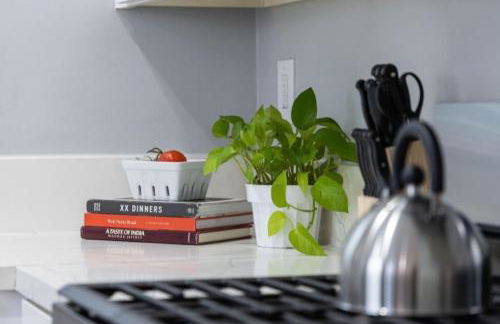 Leyla Pool Spa Min to Downtown Freeways Beaches - Foto 19