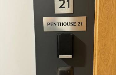 Penthouse21 - Photo 27