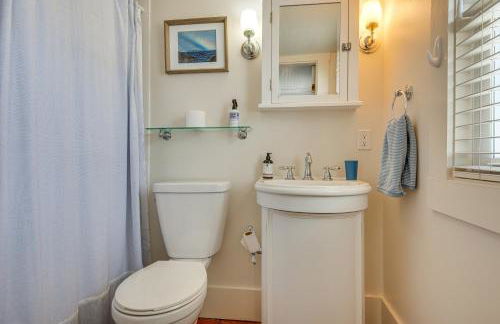 Less Than 1 Mi to Beach! Kennebunk Cottage with Yard - Photo 17