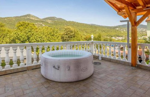 Gorgeous Apartment In Hreljin - Foto 2