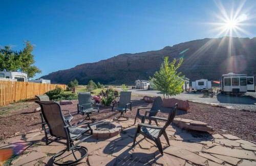 Redrock Moab Tiny House w Large Loft Site 8 - Foto 18