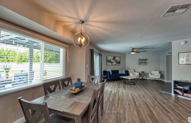 3BR Sleeps 8 Pool Putting Green BQQ Large Island! - Foto 23