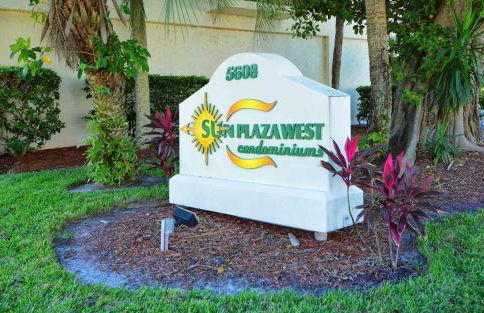 Sun Plaza West Unit 110 - Foto 37