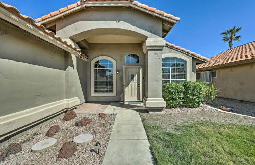 Patio and Fenced Yard Family Retreat in Phoenix! - Foto 30