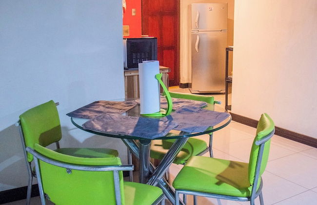 Aloj Entero 1km Juan Santamaría Airport - Foto 34