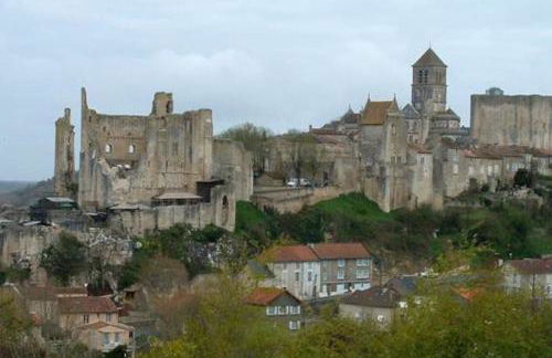 Gîte des Lavandières en bordure de Vienne (Civaux) - Foto 39