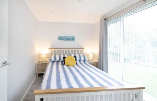 2 Bed Villa Sleeps 4 - Wifi, Garden, Sea Views - Foto 44
