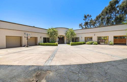 Private Gated 6BR Luxury Estate, Gym, Lake View - Foto 67