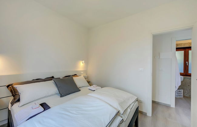 Relais Nanzello Garda Living 1 - Foto 2