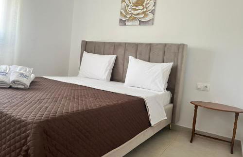 Irene Villa with Hot Tub, by Estia - Foto 4