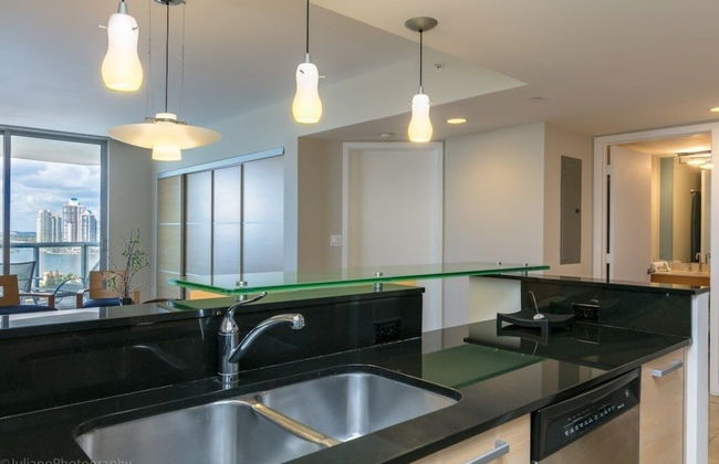 2 Br Luxury Suite In Marenas Beach Resort 2 Bedroom Condo by RedAwning - Foto 9