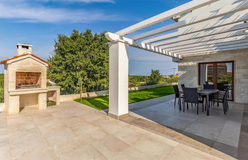 2 Bedroom Lovely Home In Hrboki - Photo 13