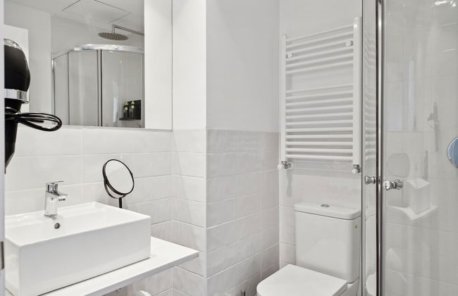 Limehome Madrid Calle de Nuñez de Balboa - Photo 26