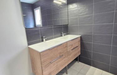 Le Clos Des Farges #Clim#Parking#Terrasse Meublé classé 3étoiles - Foto 7