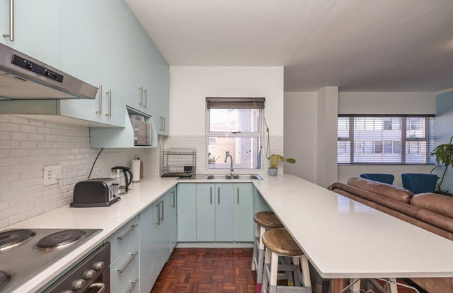 Centrally Located 2 Bedroom Apartment in Cape Town - Foto 6