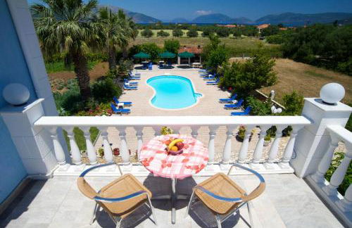 Nikos Studios and Apartments - Photo 16