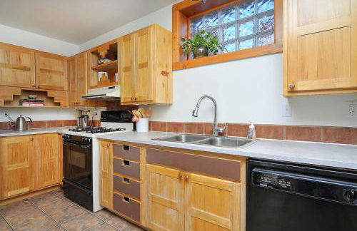 Casa Salida! 1 mile from dwntwn, private hot tub - Foto 8