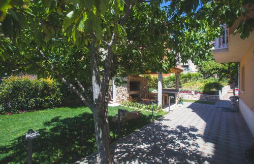 Apartments MEC & TIK - Photo 13