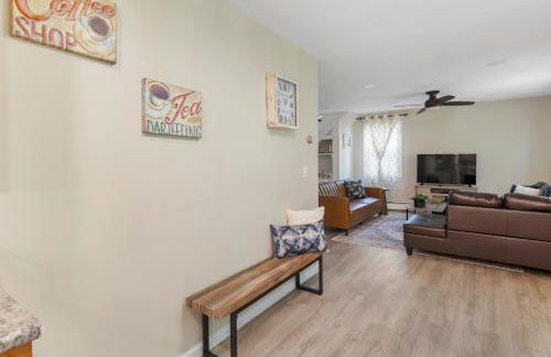 Fantastic retreat 5min from Village with media room, AC and sauna! - Foto 17