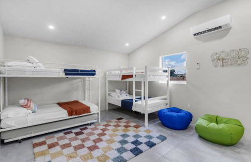 Pickleball fun Family home near Hard Rock Stadium - Foto 28