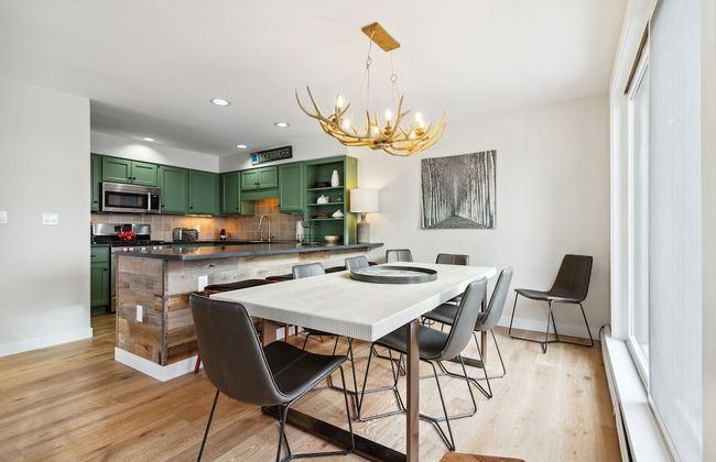 Slopeside In Okemo - Beautifully Renovated Spacious Family Townhouse 3 Bedroom Townhouse by RedAwning - Foto 25