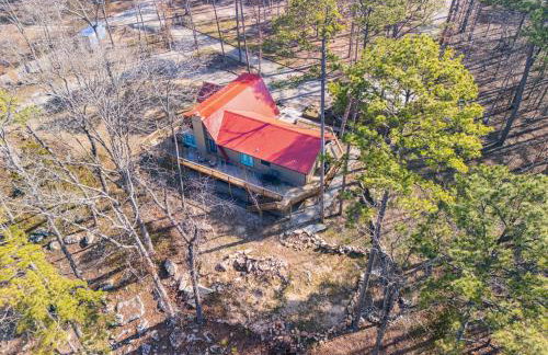 White River Escape with BBQ & Private Backyard - Foto 15