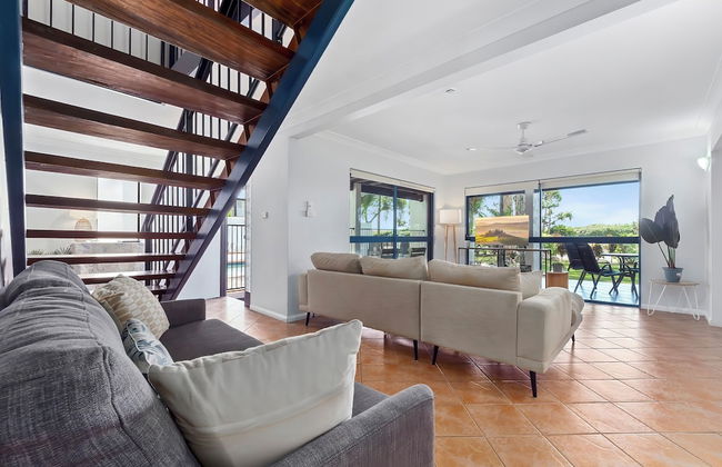 Dolce Vita Beachfront Holiday House - Photo 5