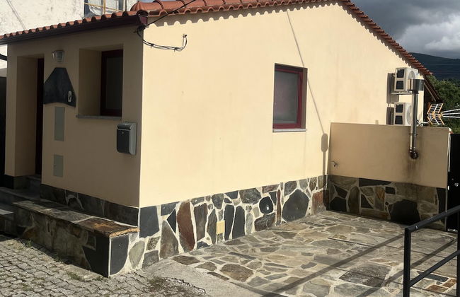 1 bed - Sleeps 4 - Pets - Balcony - Mtn View - Foto 18